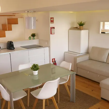 Burgo Flora 5 Apartment