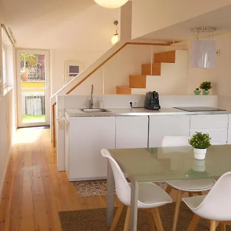 Apartment Burgo Flora 5 *